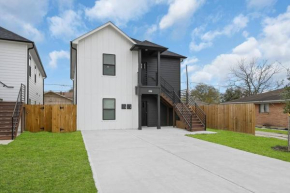 Sleeps 7 Newly Built 10 min from All major attractions